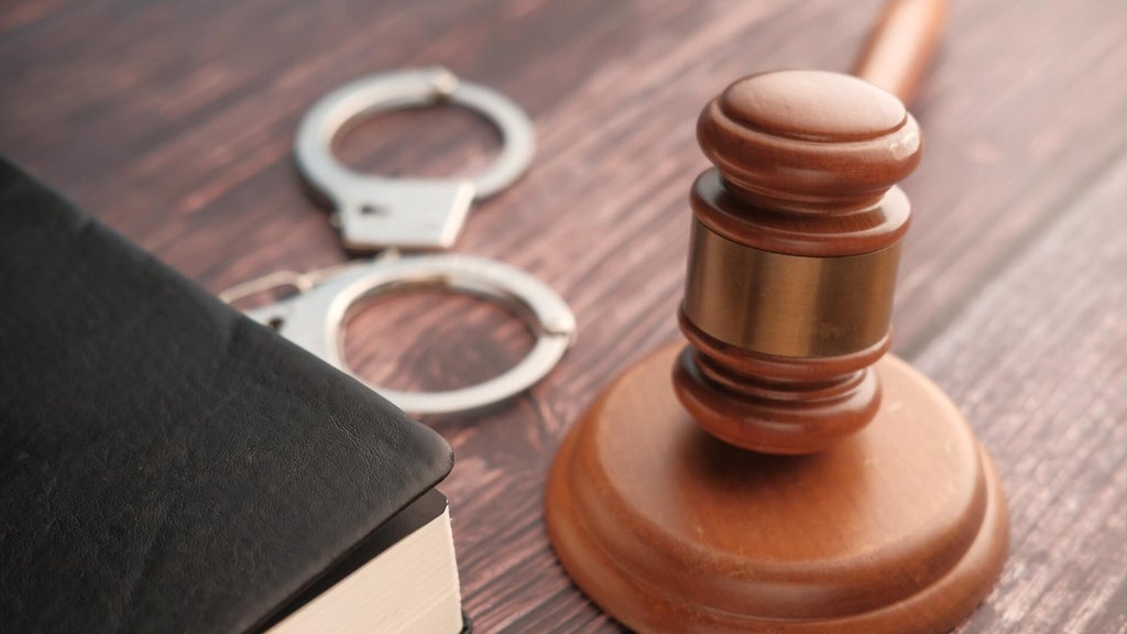 Central Minnesota man charged in fatal 1995 shooting of woman in Iowa — WCCO / CBS Minnesota, Shorewood Health news