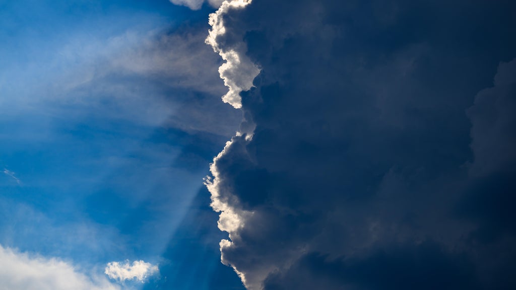 Sunday in South Florida is cloudy after a rain-soaked Saturday — CBS Miami, Shorewood Sports news