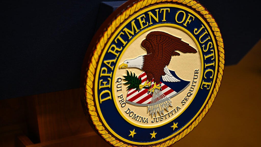 Man eyed Minnesota's Mall of America for attack, pledging allegiance to ISIS, federal prosecutors say — WCCO / CBS Minnesota, Shorewood Community news