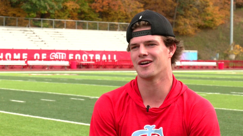 St. John's wide receiver Riley Schwellenbach finding success on the gridiron and baseball field — WCCO / CBS Minnesota, Shorewood Schools news