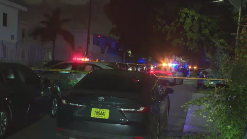 Woman grazed on side of head, man with shoulder wound after a reported shooting in Miami-Dade, deputies say — CBS Miami, Shorewood Health news