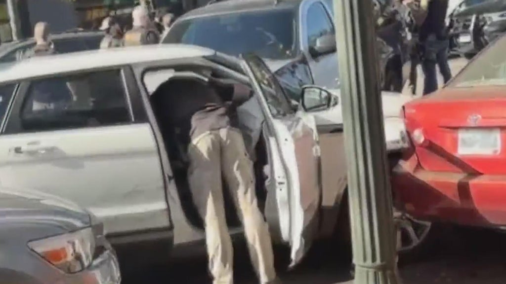 4 men arrested after "traveling dangerously" across Minneapolis in stolen car, sheriff says — WCCO / CBS Minnesota, Shorewood Business news