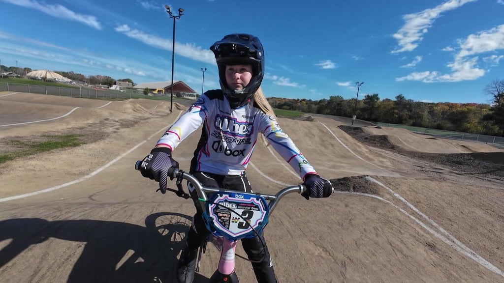 Woodbury BMX world champion continues to outpace competition at 14 — WCCO / CBS Minnesota, Shorewood Schools news