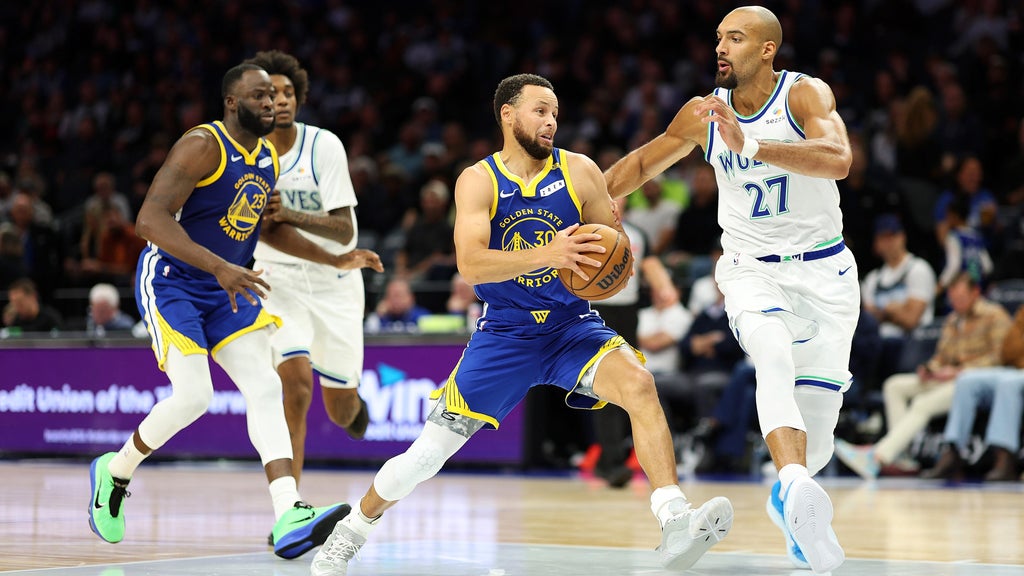 Curry scores 44 points as Warriors hold on to beat Timberwolves 119-114 — Shorewood Sports news