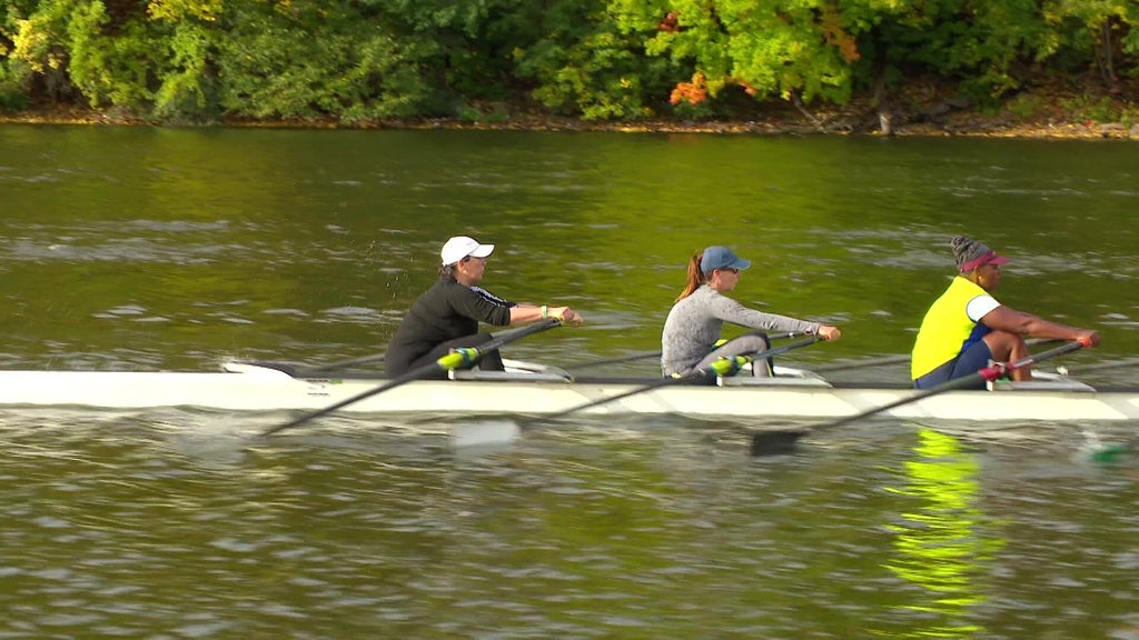 Women in the Minneapolis Rowing Club find challenge, camaraderie on the water — WCCO / CBS Minnesota, Shorewood Health news
