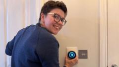 Before you crank up the thermostat, try these tips to keep your house warmer for longer — BBC Business, Shorewood Business news