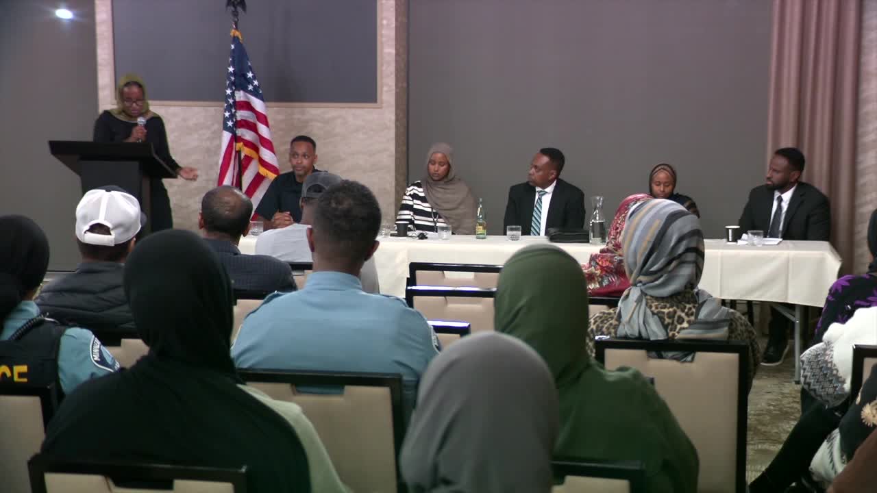 Somali-American police officers address gang violence at town hall; community shares possible solutions — KSTP 5, Shorewood Business news