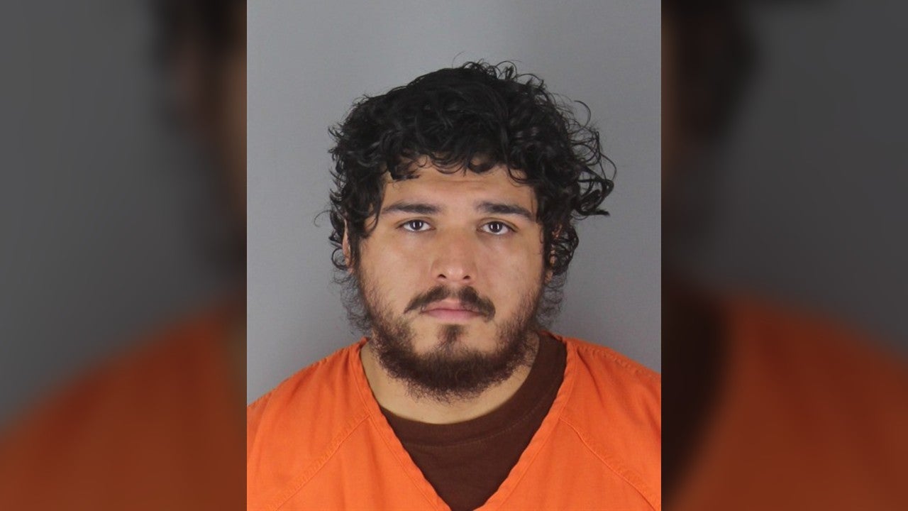 Charges: Bloomington man stabbed roommate while he was asleep, severely injuring him — Shorewood Real Estate news