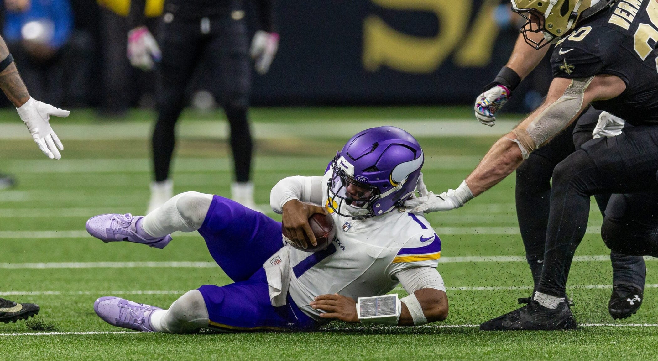 Kyler Murray Needs to Stop Sliding Before He Gets Hurt Again — Minnesota Sports Fan, Shorewood Sports news