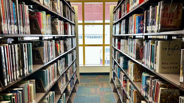 Live outside San Antonio? Library users are getting notices about $30 fee taking effect this month — KENS 5 (San Antonio), Shorewood Community news