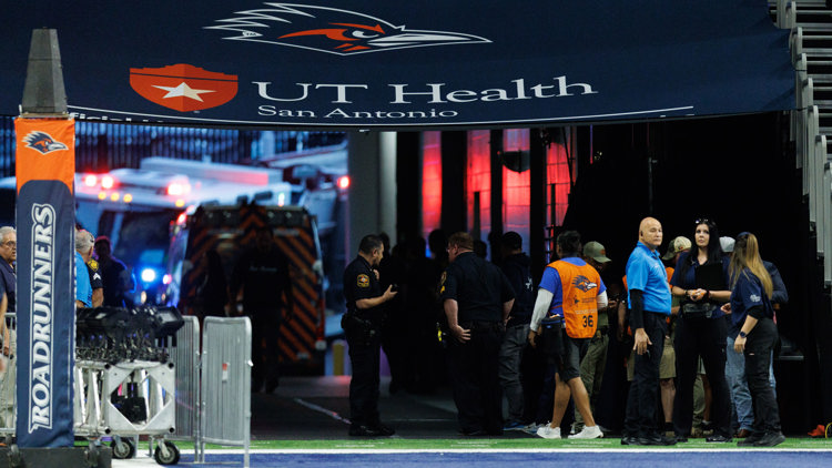 Military member dies after falling while rappelling from Alamodome's ceiling before UTSA vs. Navy game — NewsWest 9 (Permian Basin), Shorewood Sports news