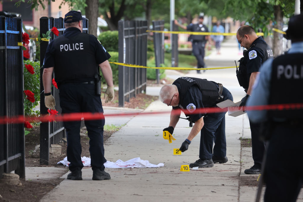 Researchers point to community violence programs, pandemic recovery in historic homicide decline — Minnesota Reformer, Shorewood Business news