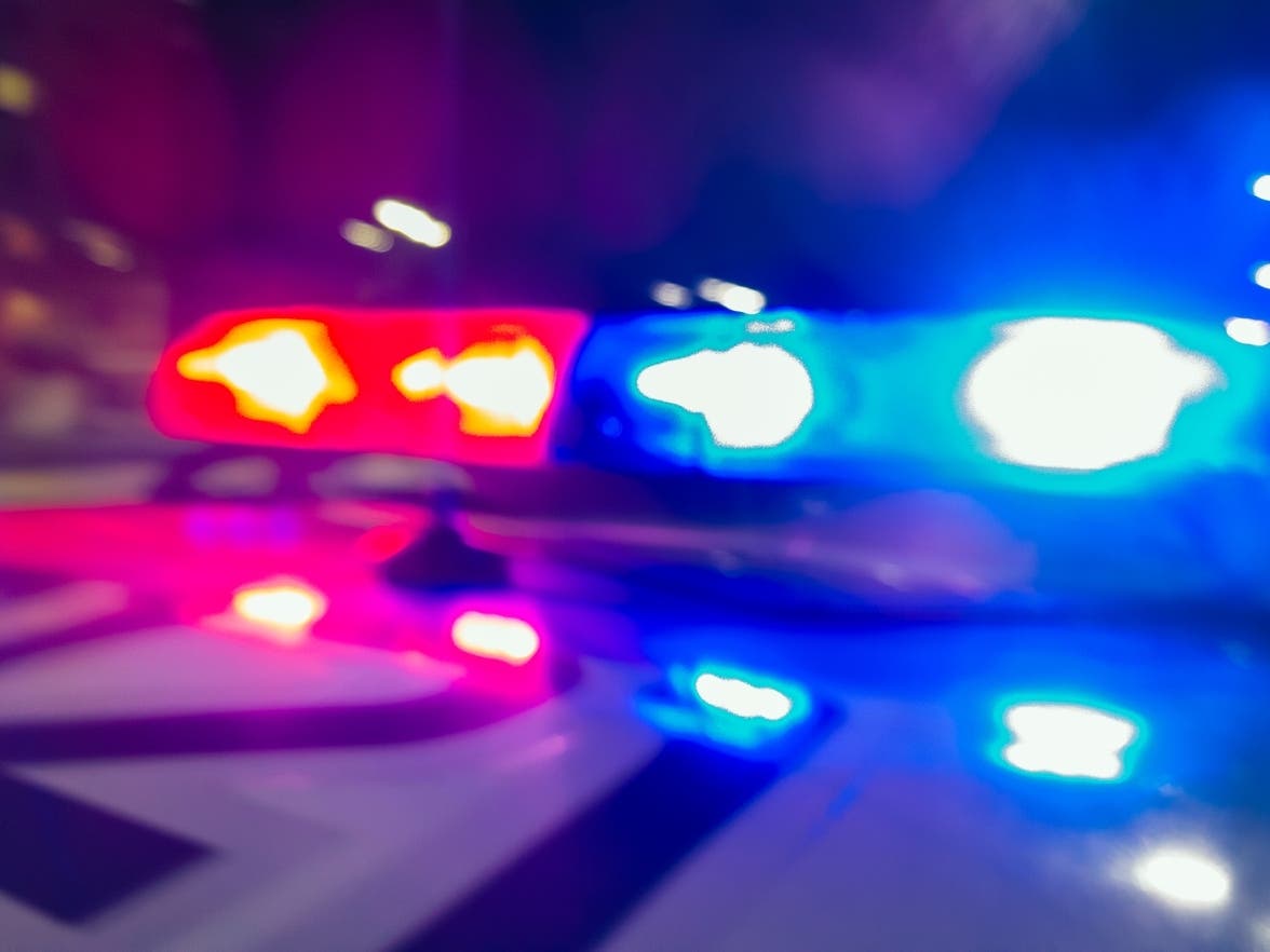 Bradenton Man Dies After SUV Crashes Into Tree In Sarasota County — Sarasota Patch, Shorewood Health news