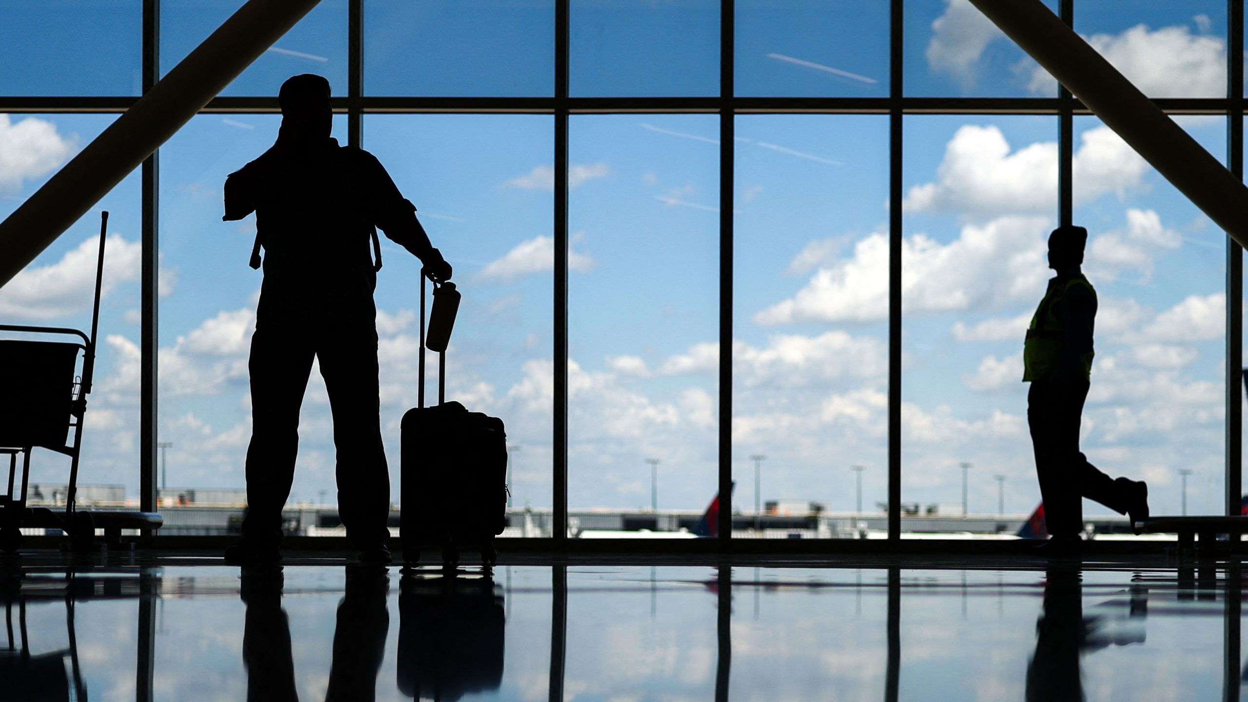 This airline received top marks in several categories in annual Forbes Travel Guide awards — FOX 9, Shorewood Community news