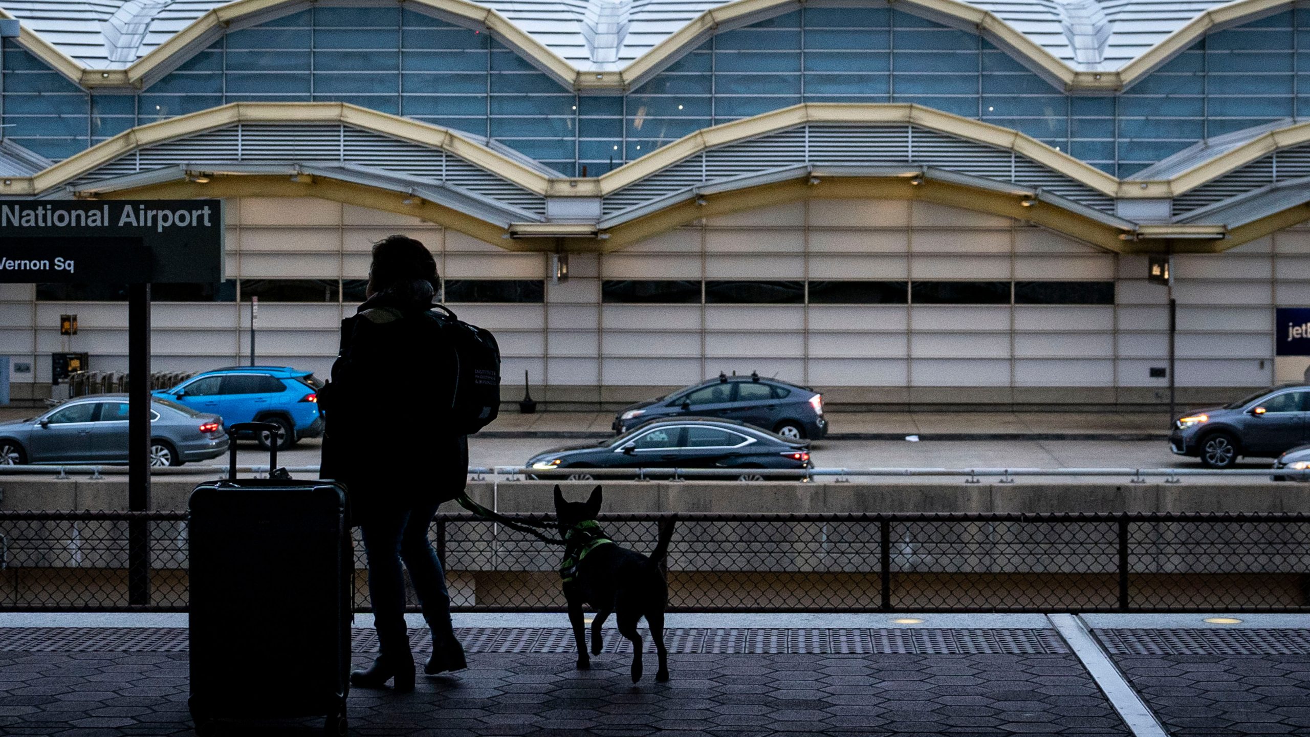 Report ranks the top 10 most and least reliable airports in the US — Shorewood Sports news