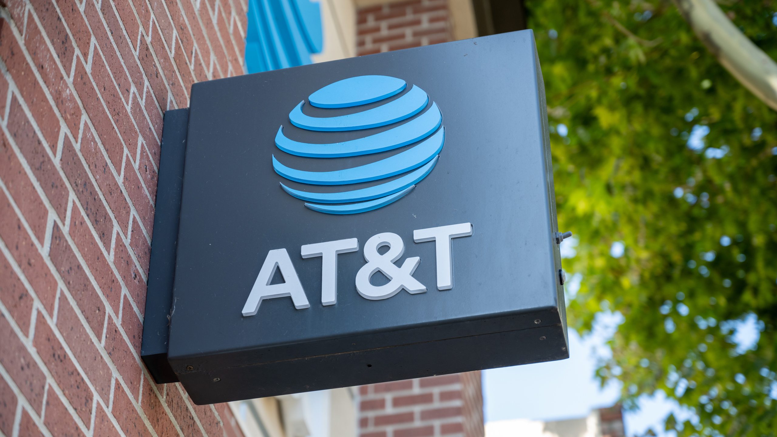 AT&T data breach settlement gets final approval: How much will customers get? — FOX 9, Shorewood Community news